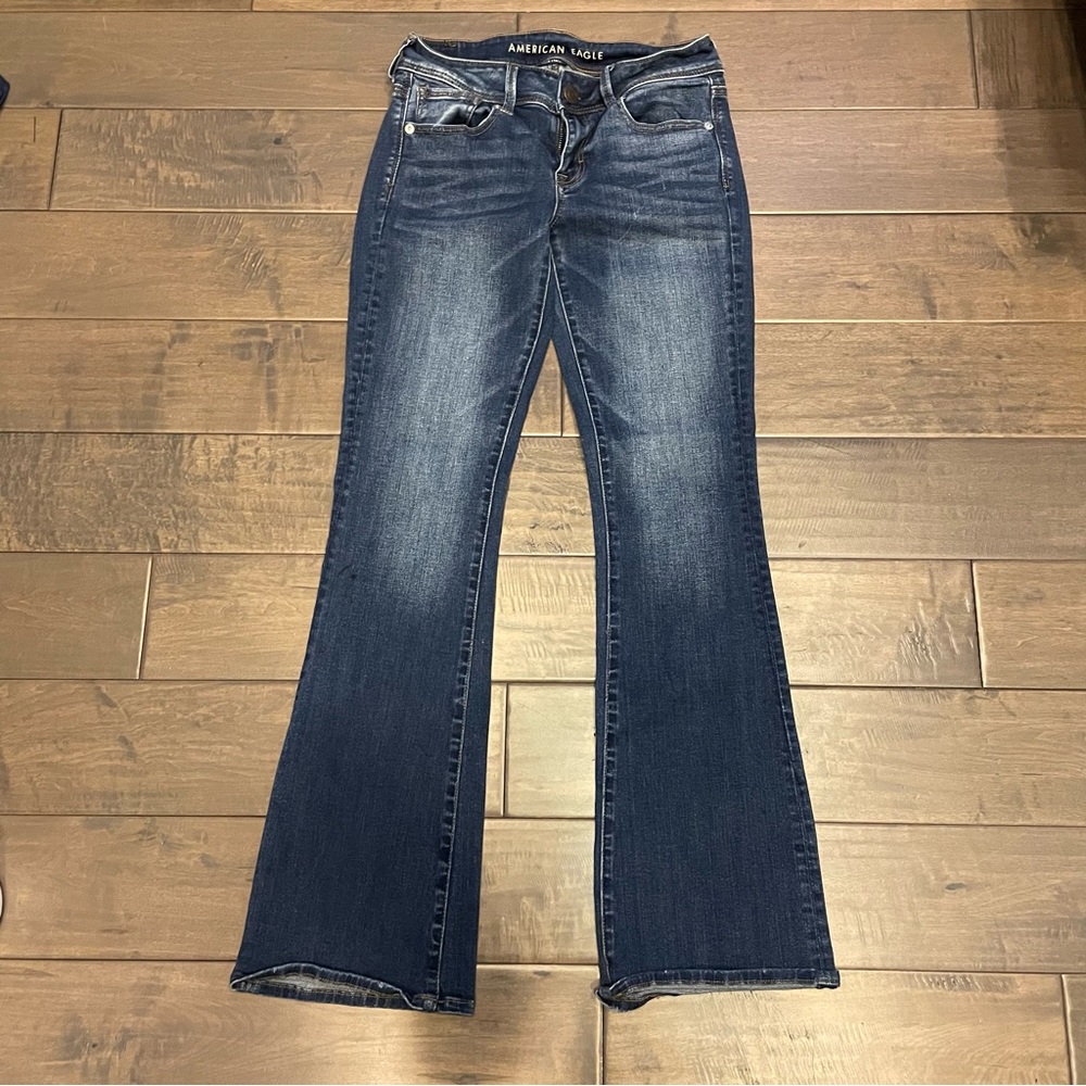 American Eagle Dark Wash Boot Cut Jeans size 4 Regular Length